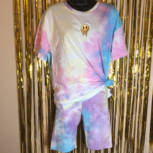 NWT Pastel tie dye bike shorts - Picture 7 of 8